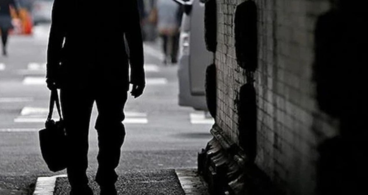 72si birden kepenk indirdi rekor geldi kovulan 18 bin kisi kara kara dusunuyor OduOj2AN