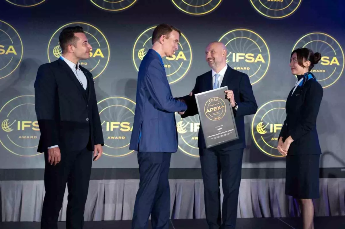 ajet uluslararasi odul kazandi deJ7RLaI