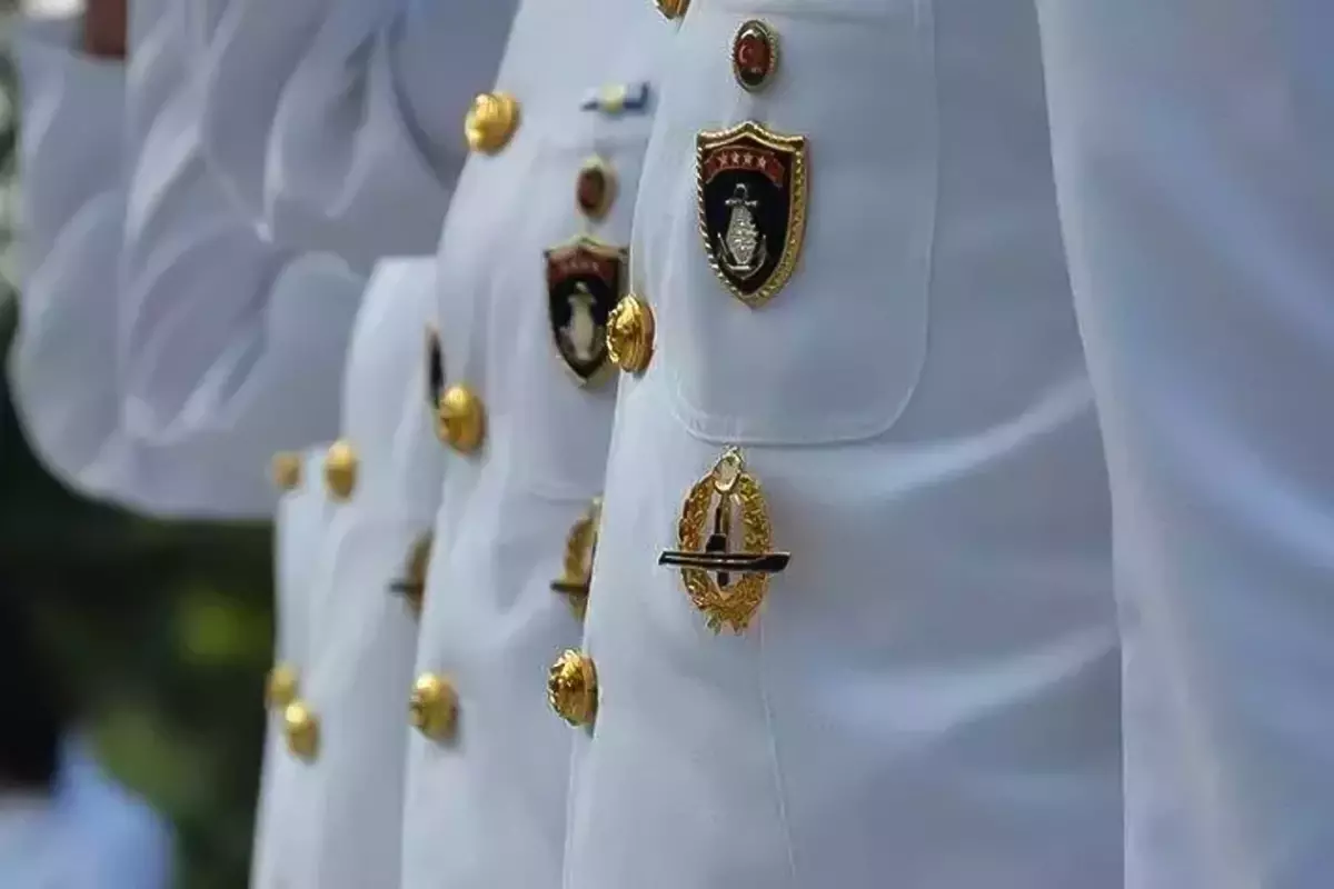 fetonun deniz kuvvetleri yapilanmasina operasyon 10 gozalti FlwbTVgX