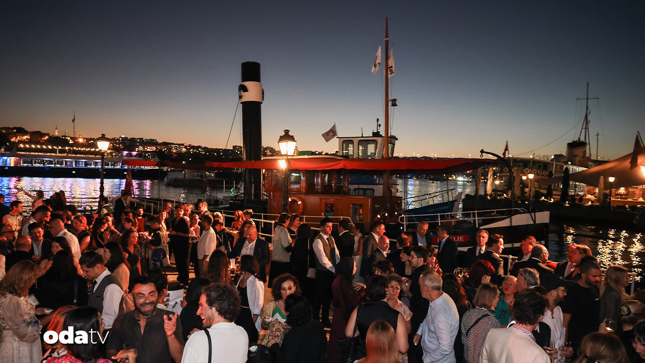 istanbul bienali basladi uc yila yayilacak Y5LwHD79