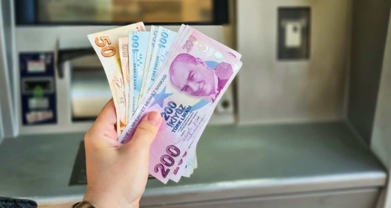 mevduat faizlerinde ibre terse dondu tedbirli indirim donemi basladi 6AekrVSA