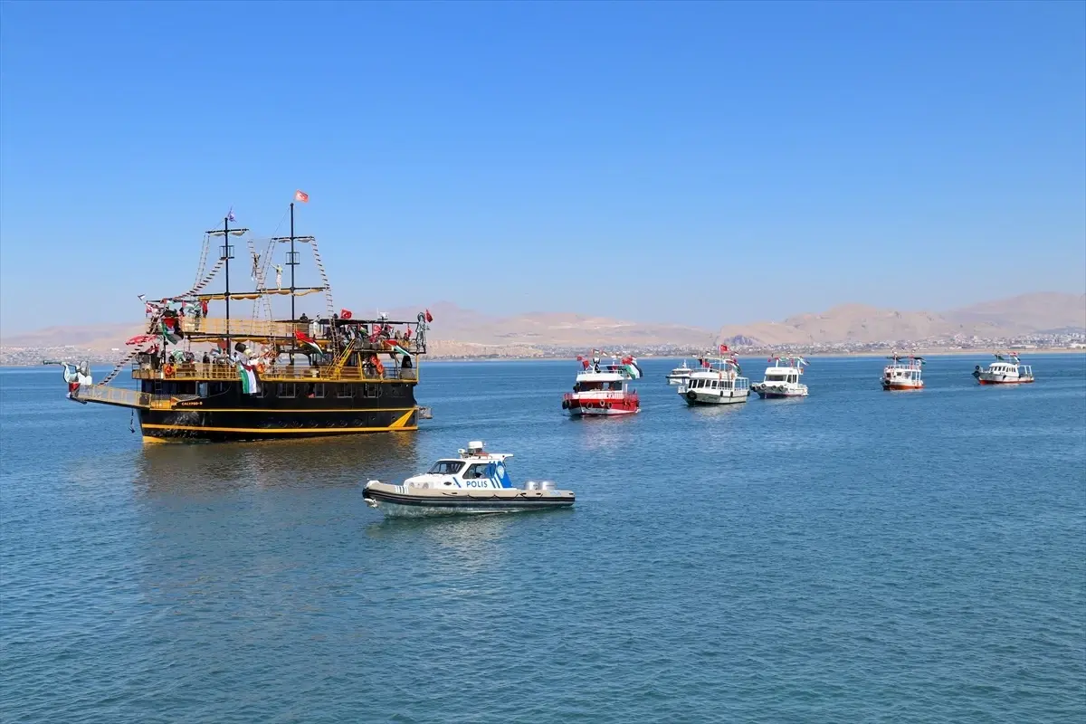 vanda gazze icin destek eylemi pgf3rUsg